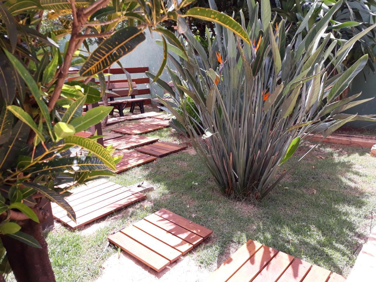 Pousada Vale Do Rubi Londrina Esterno foto